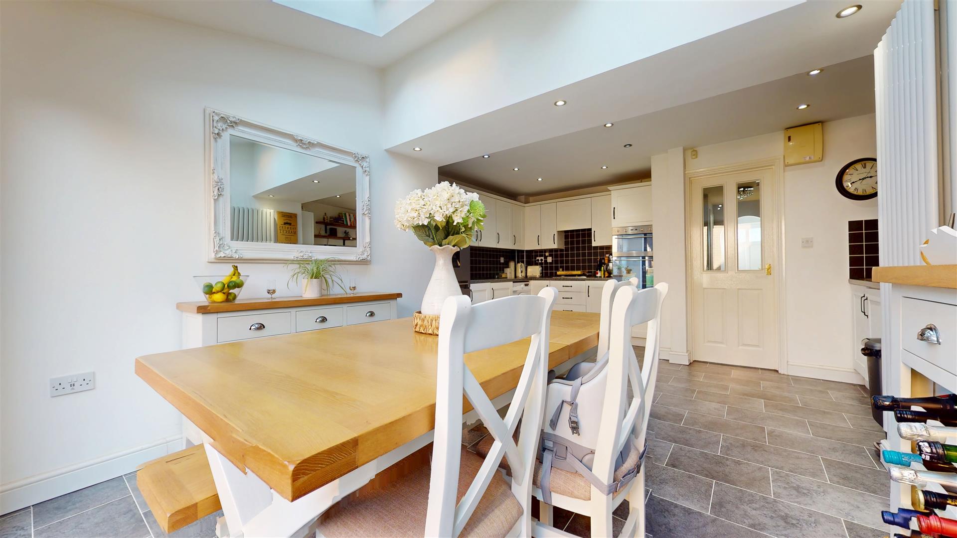 4 bed property in Colindale Street, Milton Keynes